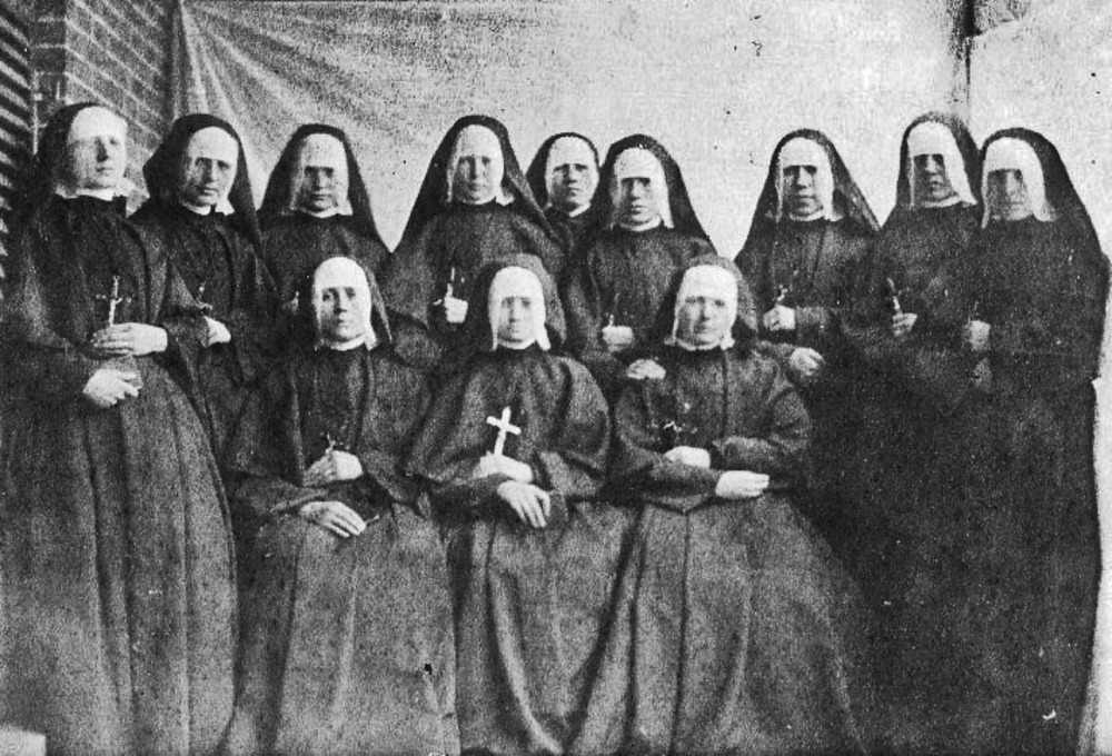 Sisters of the Holy Names of Jesus and Mary 